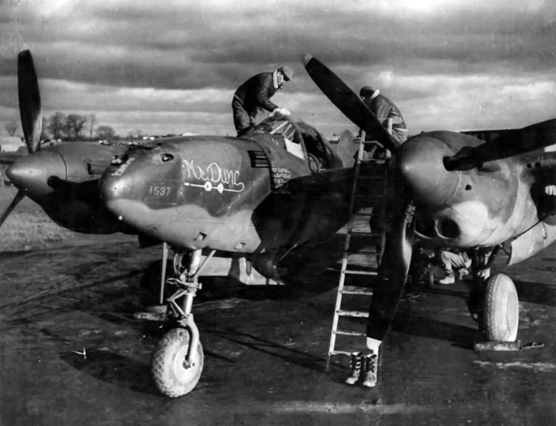 P-38H Lightning s/n 42-6702,6 pilot: Chester Patterson of the 338th FS 55th Fighter Group, code CL-P