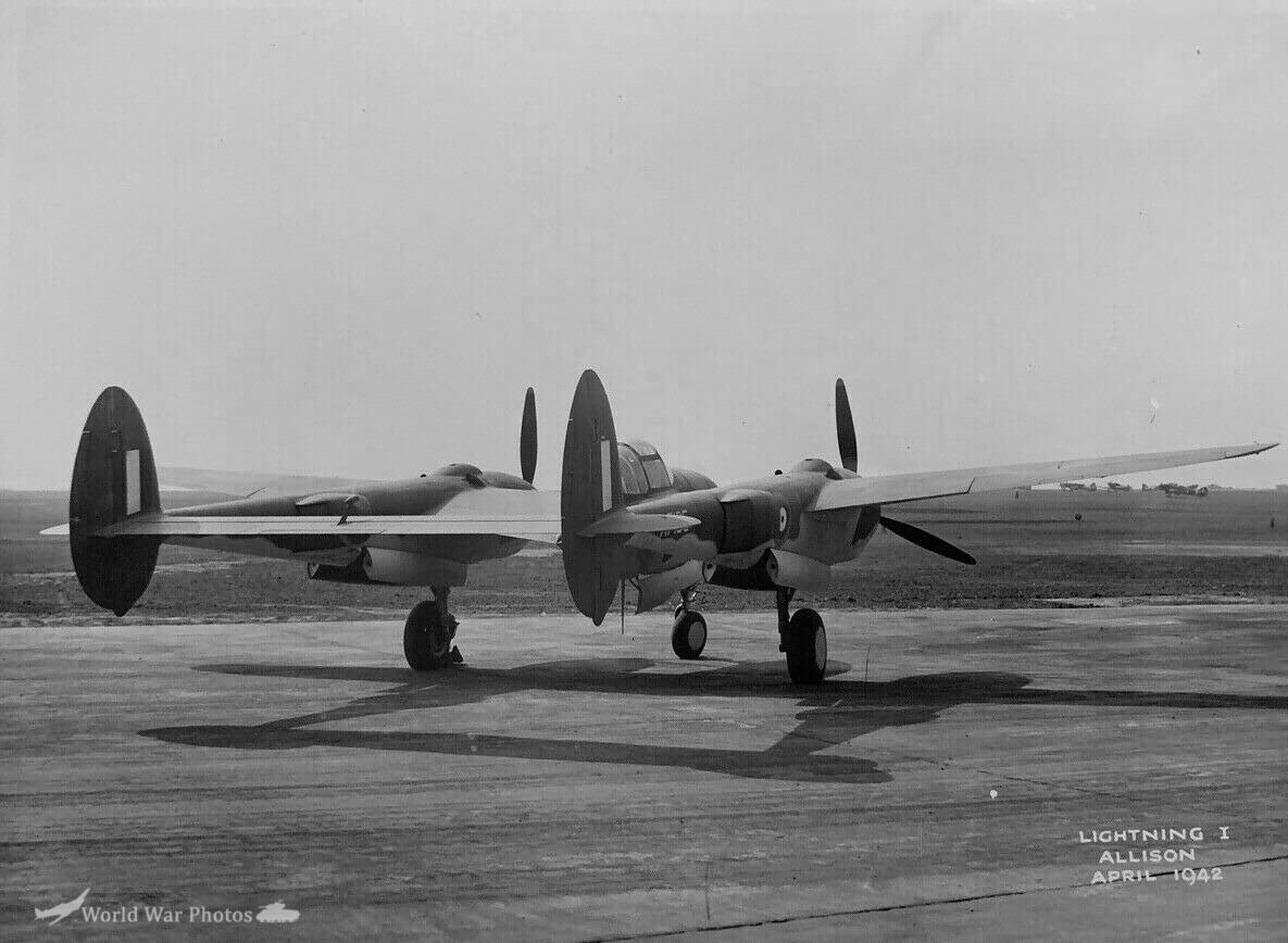 P-38 AF105 1942