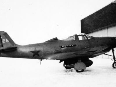 P-39M 42-4725