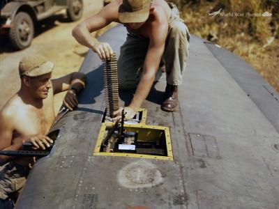 P-39 loading wing ammunition