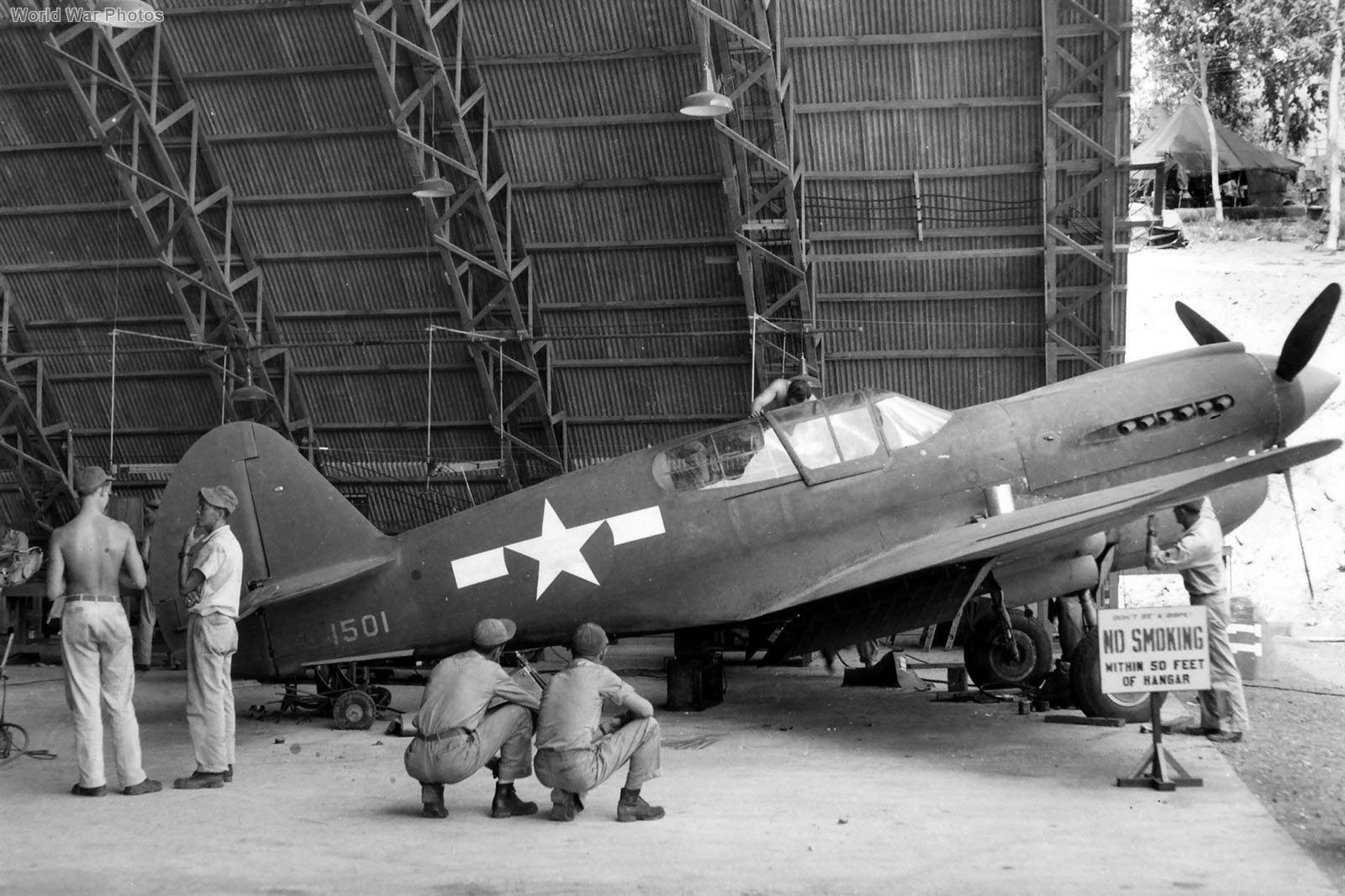 5th AF P-40 Warhawk in hangar at Port Moresby ’42