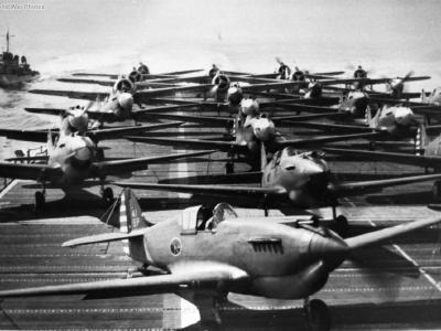 P-40B of the 33rd PS, 8th PG aboard USS Wasp