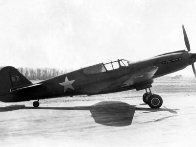 Curtiss XP-40Q 42-9987 2