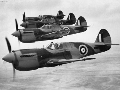 Kittyhawk I AK681 of 94 Squadron RAF