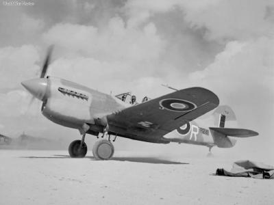 Kittyhawk Mk III FR241 LD-R of No. 250 Squadron RAF 1942