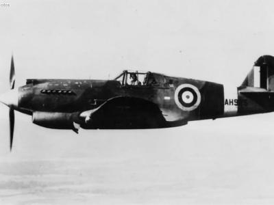 Tomahawk Mk IIA AH925 in flight 2
