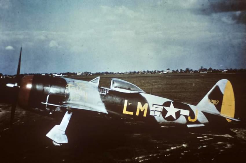 P-47M Thunderbolt code LM-J, serial 44-21117 named „Teddy” of the 56th Fighter Group