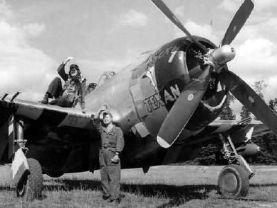 P-47 Thunderbolt 9AF nose art „Texan”
