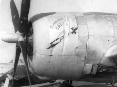 P-47 Thunderbolt Fighter „Frivolous Sal” nose art