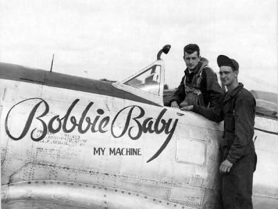 Lt Lloyd Hunt of the 352nd Fighter Squadron, 353rd Fighter Group in his P-47D 42-26667, coded SX W