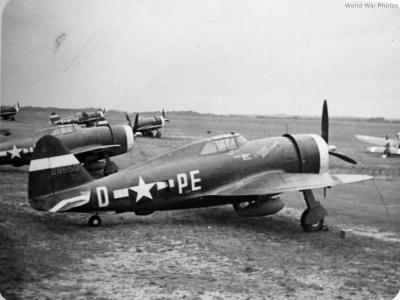 P-47D 42-8660 PE-D „The Flying Draft Dodger”