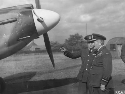 Air Marshal Billy Bishop and Group Captain Roy Begg next to Mustang Mk I of No. 414 Squadron RCAF