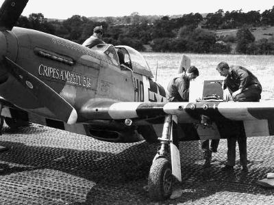 P-51D Mustang 44-13321 code HO-P 352nd Fighter Group, pilot Major George Preddy At Bodney England 1944