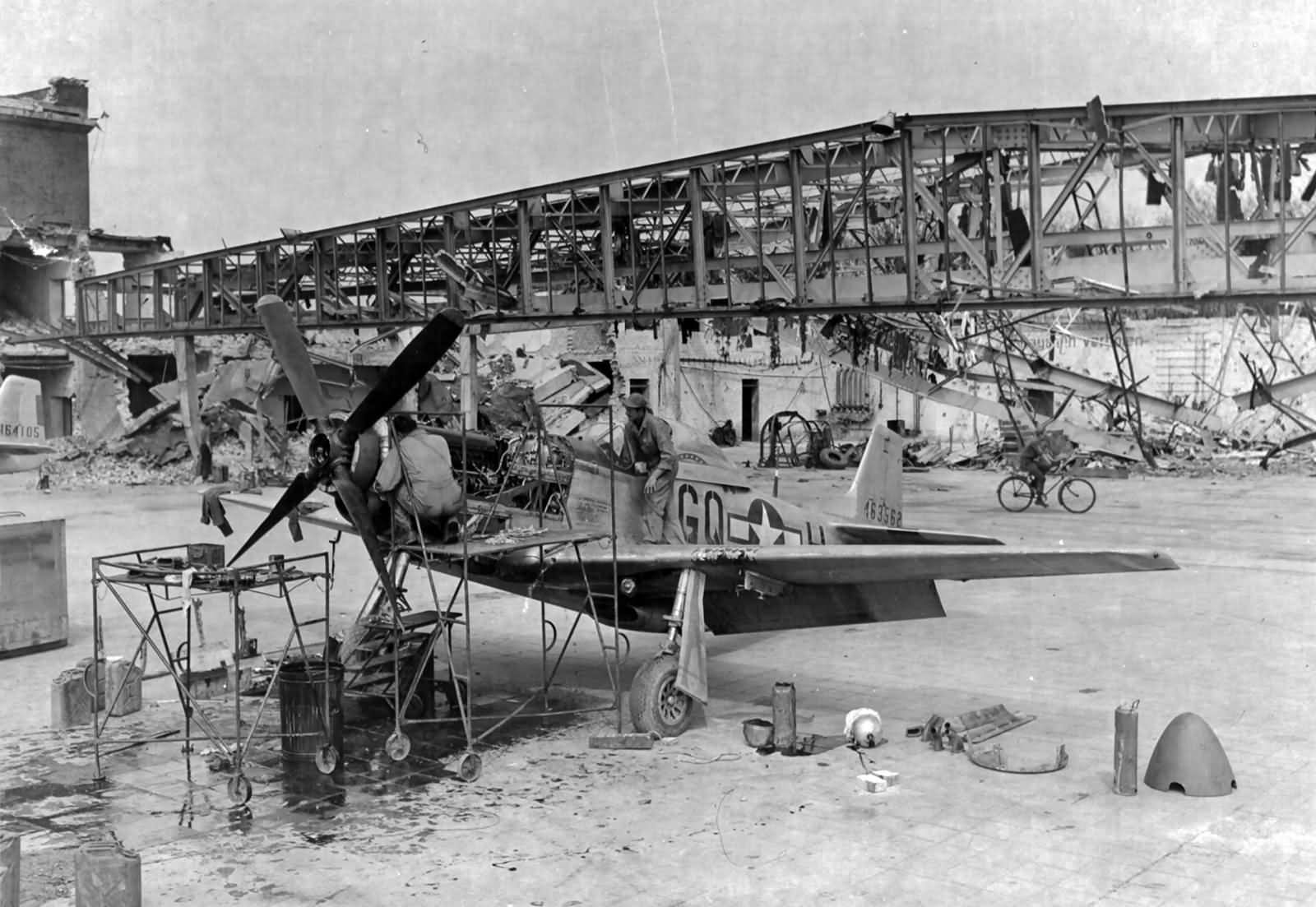 North American P-51D-20-NA Mustang 44-63562, code GQ-H of the 355th FS 354th FG Ober Olm Germany Y-64 17 April 1945