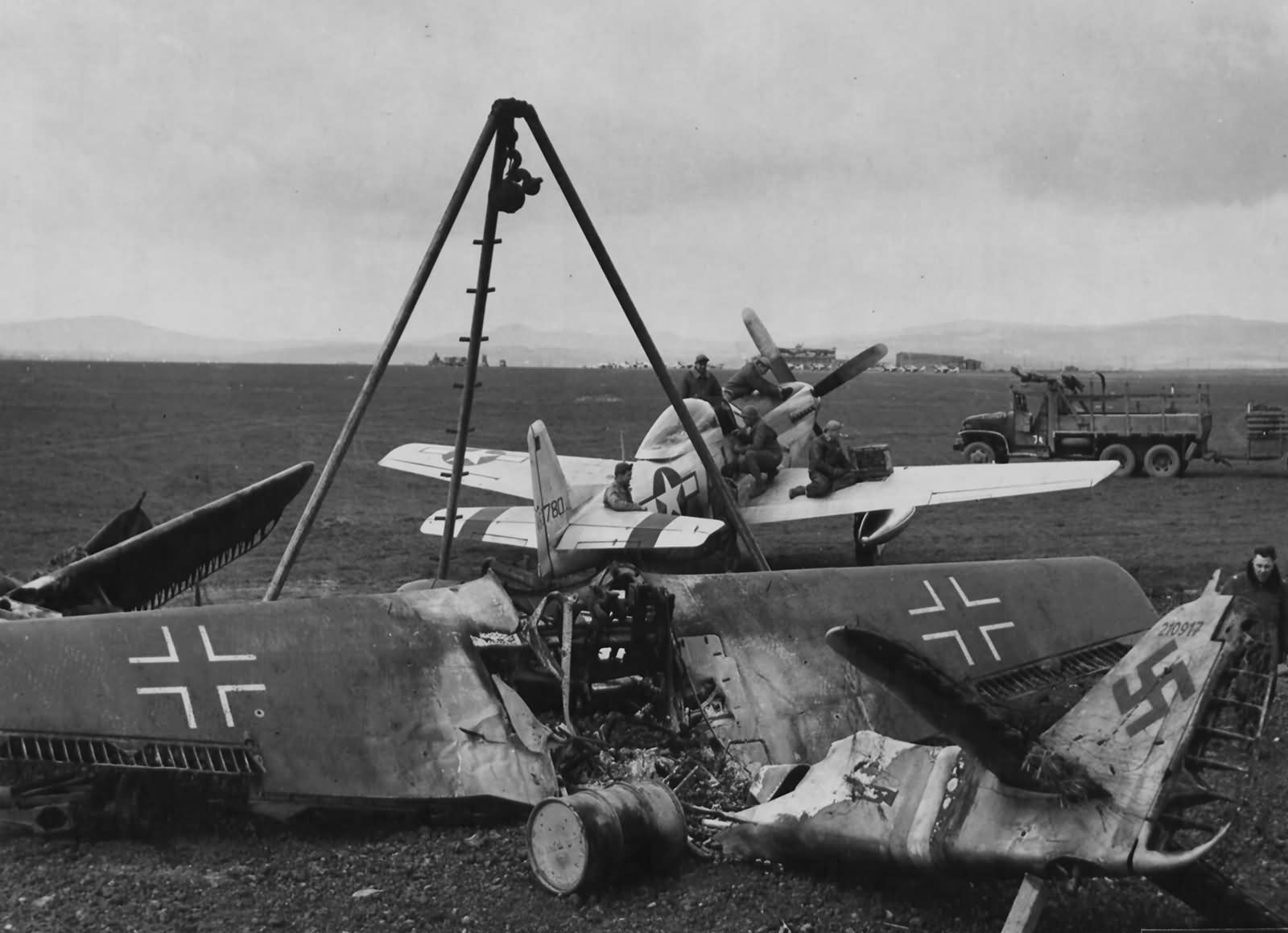 P-51D Mustang 44-63780 of the 356th Fighter Squadron 354th FG, Ober Olm Germany Y-64, 2 April 1945