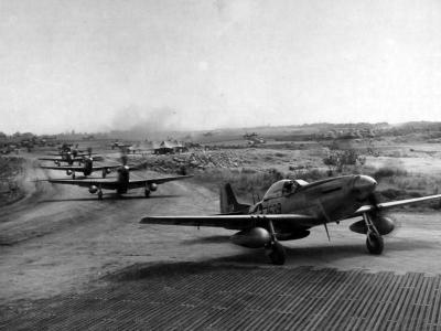 P-51D 44-72875 of the 457th FS 506th Fighter Group Iwo Jima
