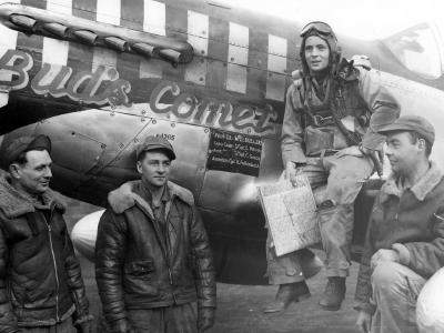 P-51D Mustang 8AF Buds Comet