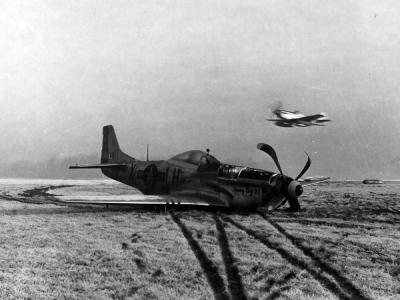 Crashed P-51 44-15516 code LH-X „Danny Boy 2nd” 353rd FG England December 1944