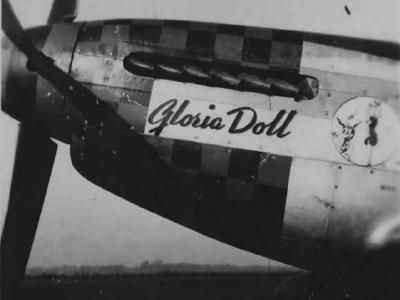 P-51 Nose Art „Gloria Doll” 352nd FS 353rd Fighter Group
