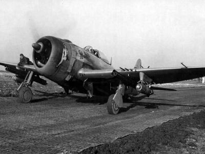 P-47 Thunderbolt April 1945 15th AF Italy