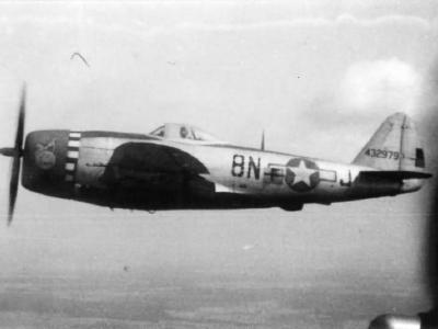 P-47D Thunderbolt code 8N-J, serial 44-32979 of the 371st Fighter Group in flight