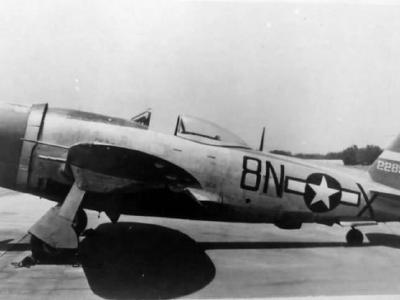 P-47 Thunderbolt code 8N-X 42-28929 of the 371st Fighter Group