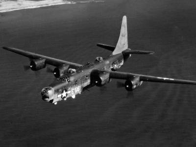 Consolidated PB4Y-2 Privateer E56 1945