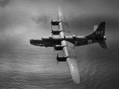 Consolidated PB4Y-2 Privateer 587 photo