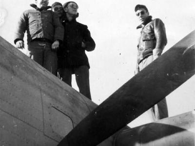 PB4Y-2 Privateer VPB-123 crew photo