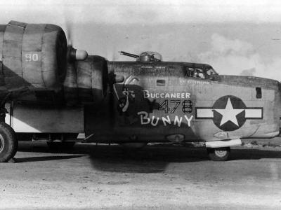 PB4Y-2 Privateer Y478 named Buccaneer Bunny