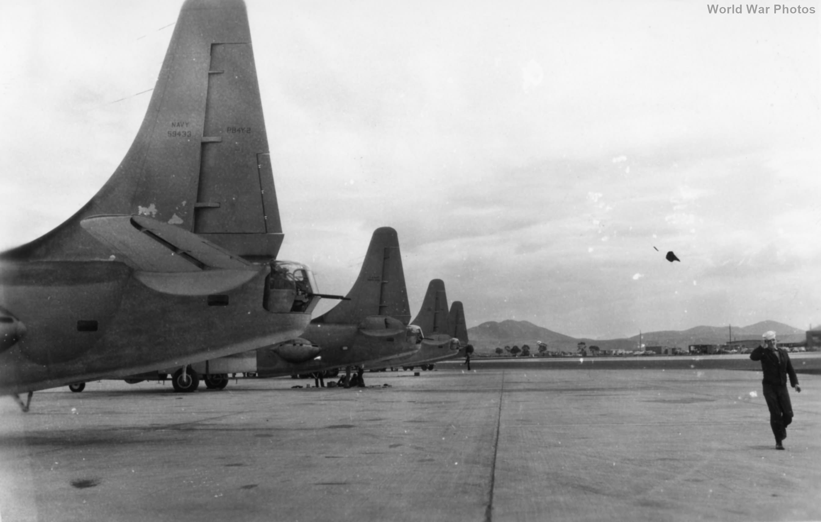 PB4Y-2 59433 of VPB-106