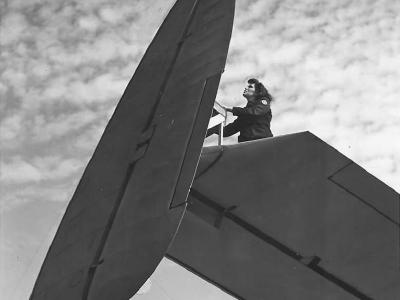 Female inspector checks PBM’s de icing equipment at Glenn Martin Plant 1943