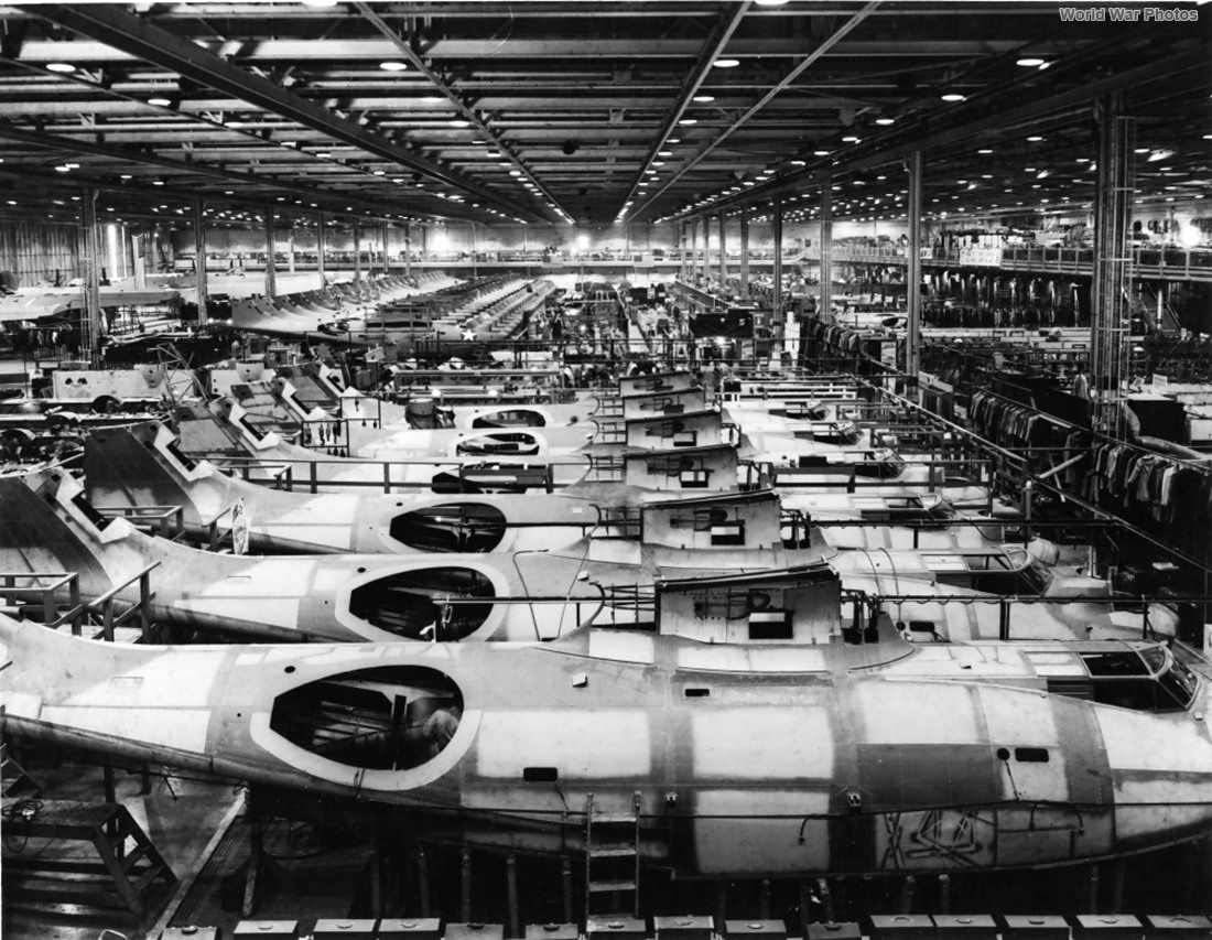 PBY-5 production line 1942 | World War Photos