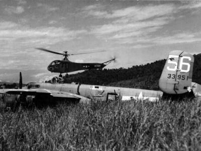 Wreck of B-25J 43-3951 „Cornhusker” and YR-4B, Burma