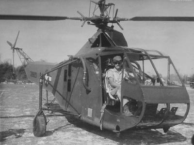 Helicopter Sikorsky YR-4B