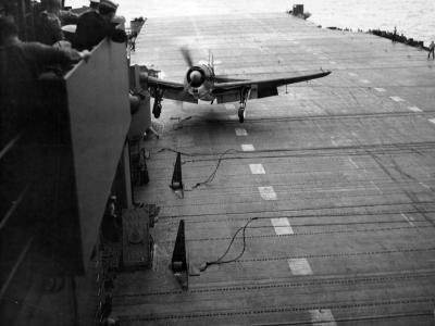 Curtiss SB2C-1 #35 VB-17 USS Bunker Hill, 11 September 1943