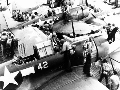 SBD-5 white 42 of the VB-16 on USS Lexington (CV-16), September 1943