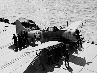 SBD Dauntless black 22-C-17 of VC-22 aboard USS Independence (CVL-22), 30 April 1943