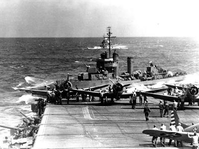 SBD on the flight deck of the aircraft carrier USS Enterprise (CV-6) – April 1942