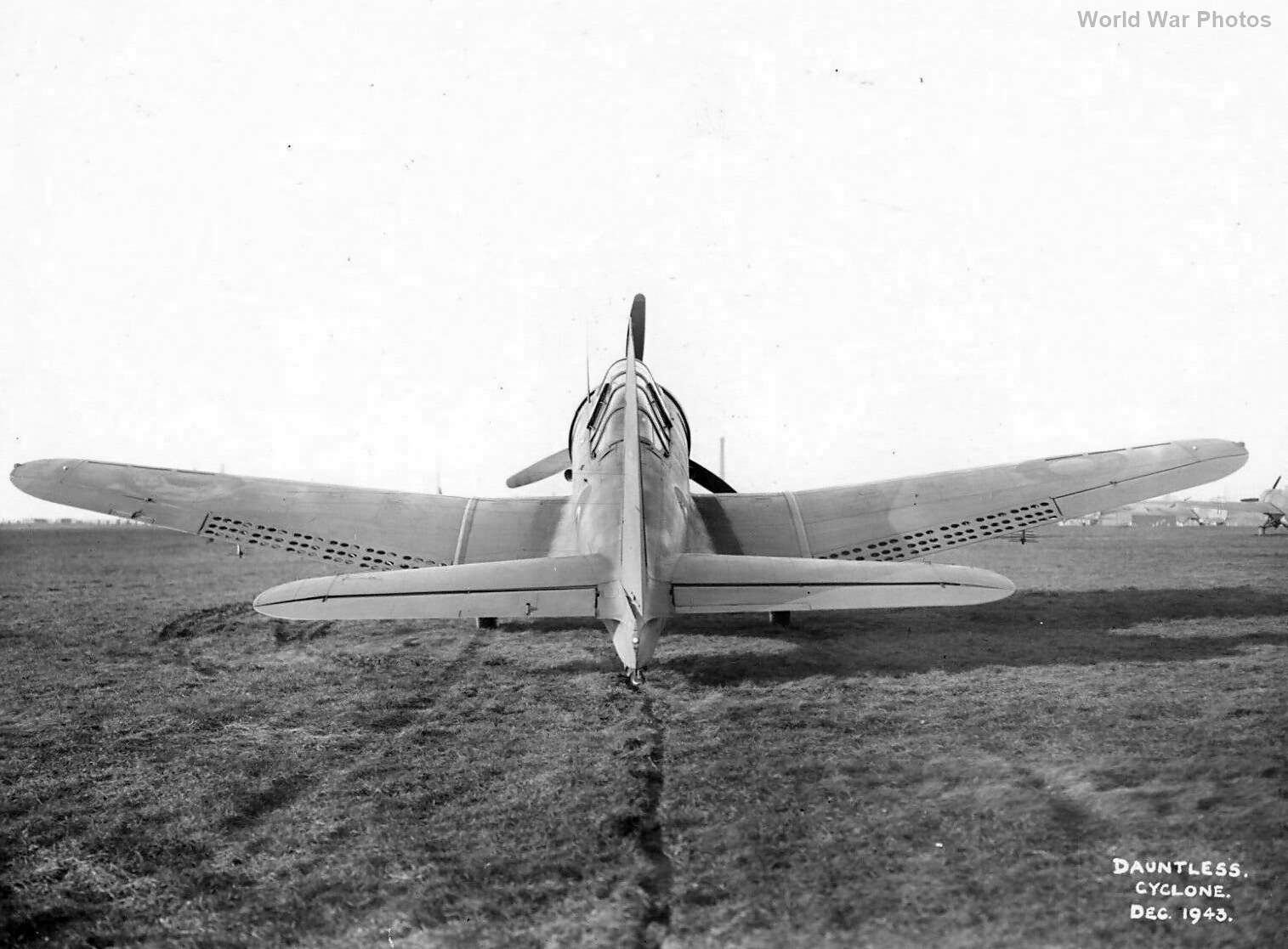 Douglas dauntless