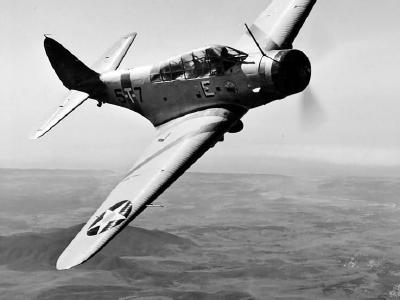 Douglas TBD-1 Devastator 5-T-7 of VT-5 in flight