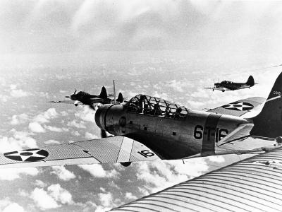 TBD Devastator code 6-T-16 of the VT-6 in flight – 1939