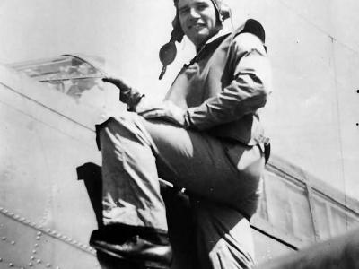 Lt. W.D. Seeley 1st Rocket Attack on U-Boot on Wing of TBF Avenger 1944