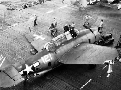 TBF-1 Avenger 121 of the VT-5 after deck crash on USS Yorktown CV-10