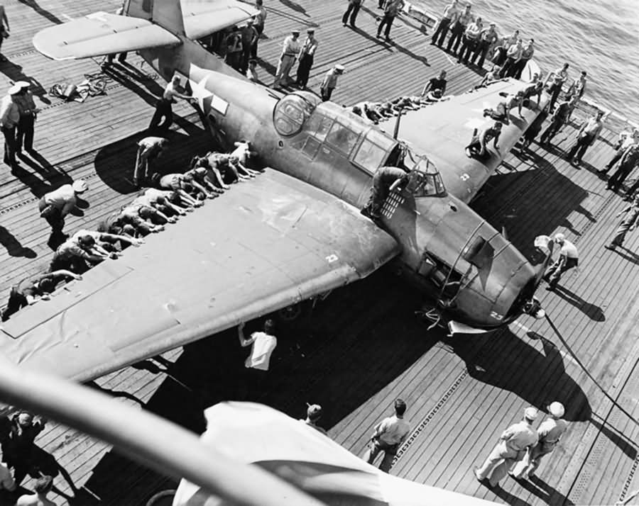 USS Hoggatt Bay CVE-75, June 16 1944, TBM Avenger of VC-14 crashed on landing
