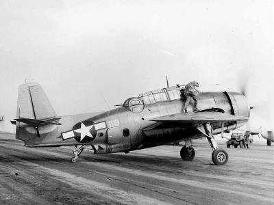 TBM-3 „White 118” of VMTB-242 on Iwo Jima, Motoyama