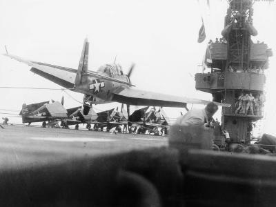 TBM Avenger USS Chenango CVE-28 1945