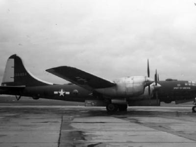 Boeing XB-39 41-36954 2