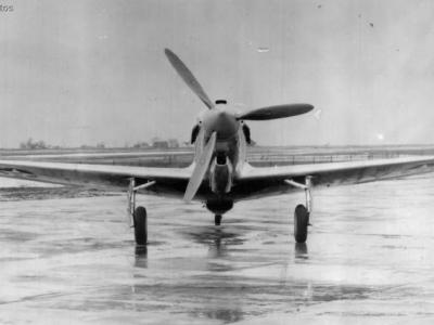 Curtiss XP-46A front view