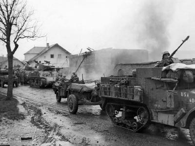 3rd Division M3A1 Half track with trailer Strasskirchen Germany